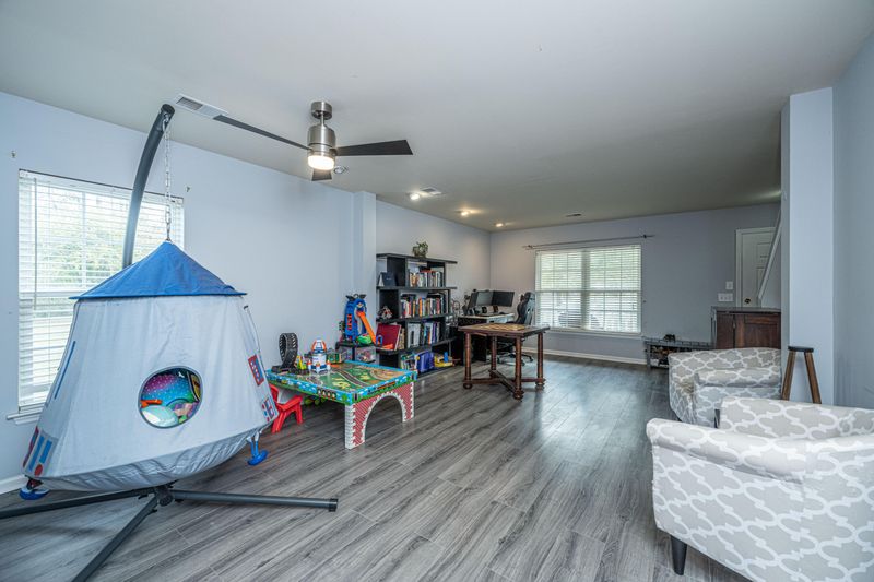 228 Myrtle Way, Summerville, SC 29483