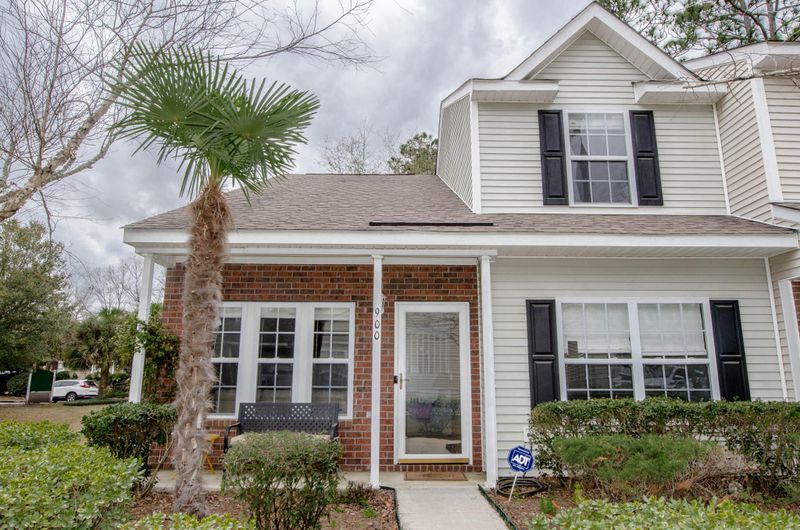 900 Elm Hall Cir, Summerville, SC 29483