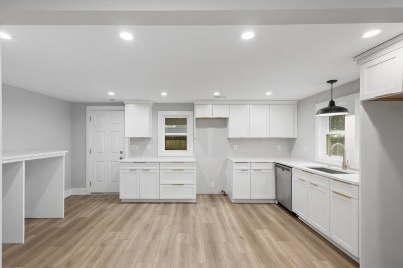 1161 Bexley St, North Charleston, SC 29405