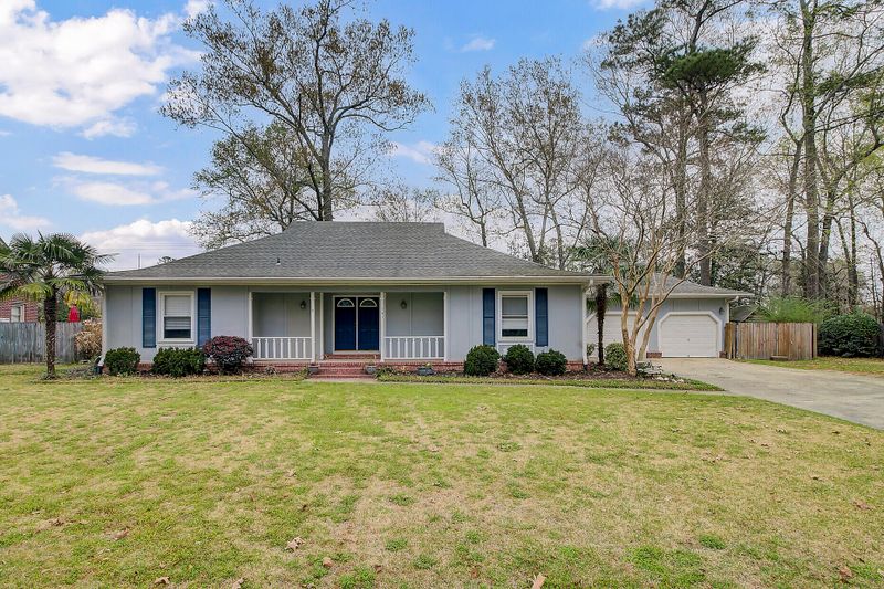 131 Dunbury Dr, Summerville, SC 29485