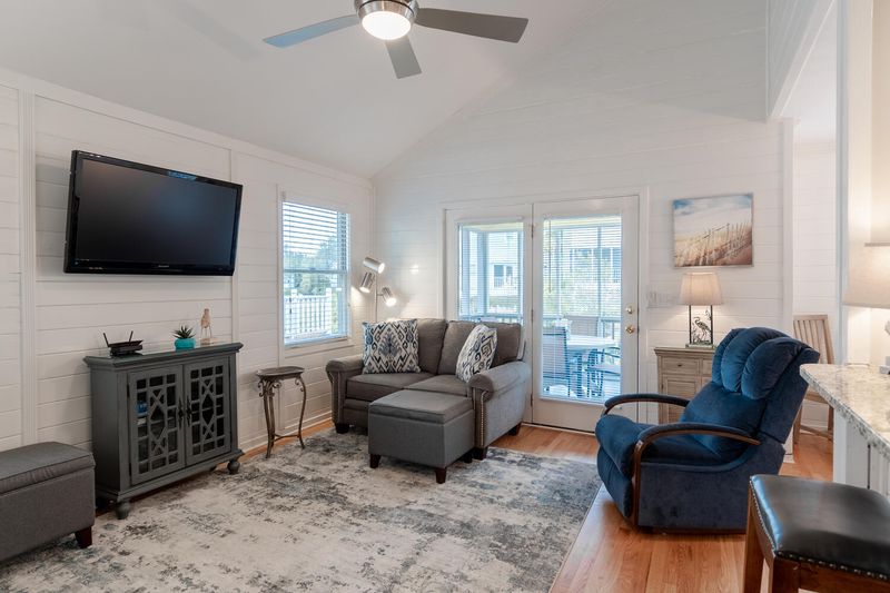 2 Pelican Reach, Isle Of Palms, SC 29451