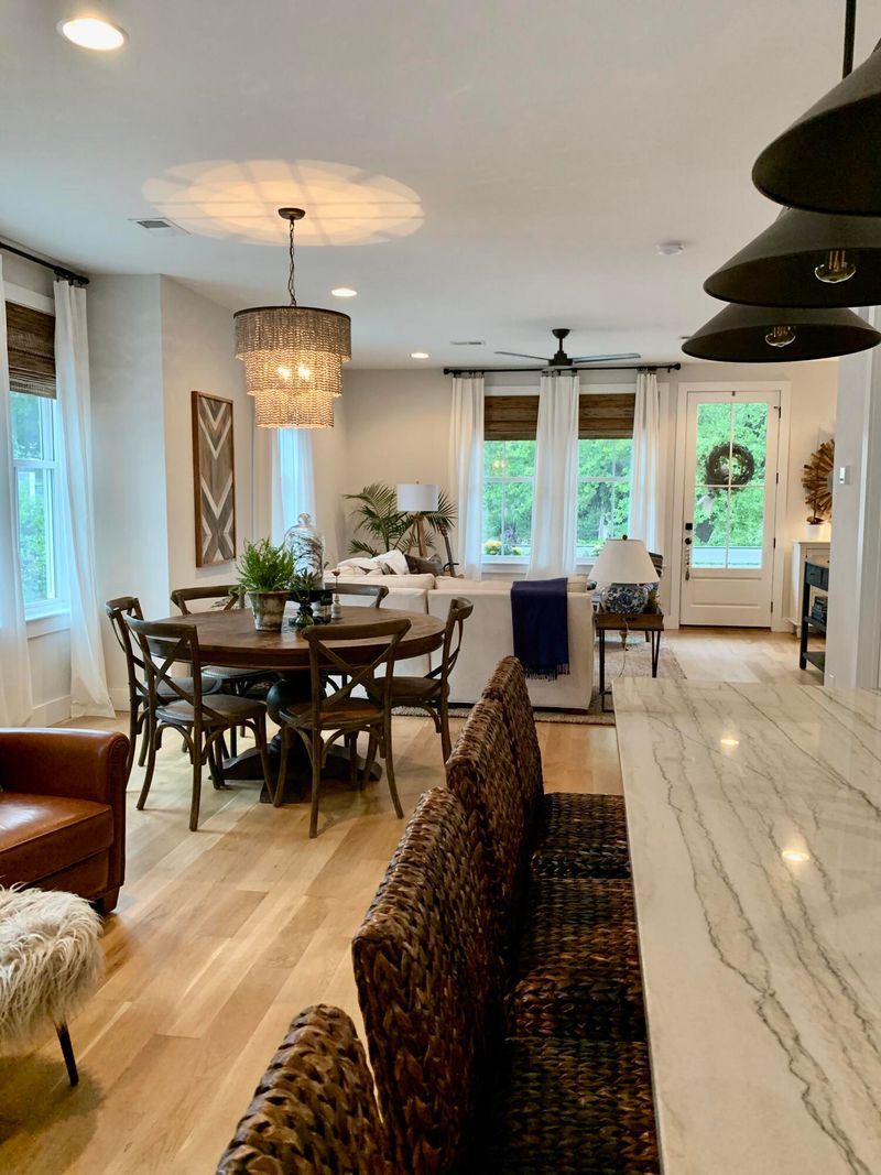 11 Norman St, Charleston, SC 29403
