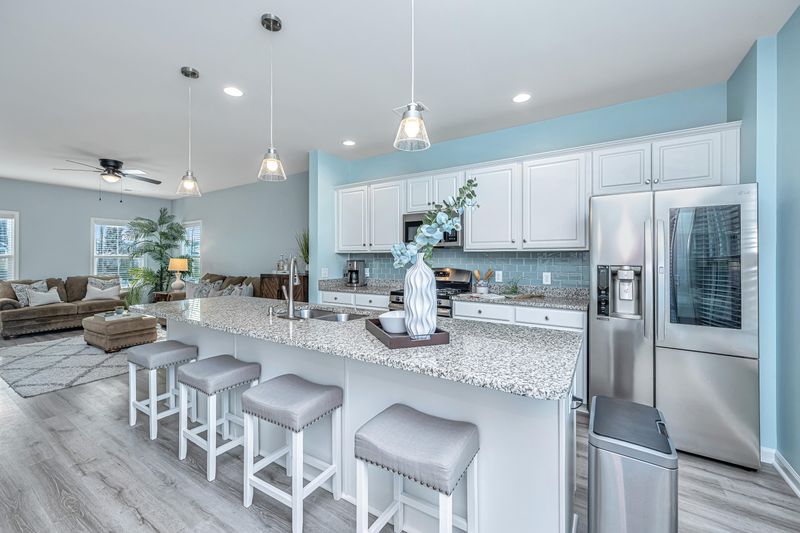 168 Hyrne Dr, Goose Creek, SC 29445