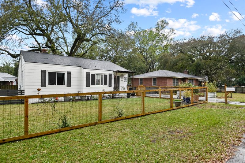 1267 Belmont Ct, North Charleston, SC 29406