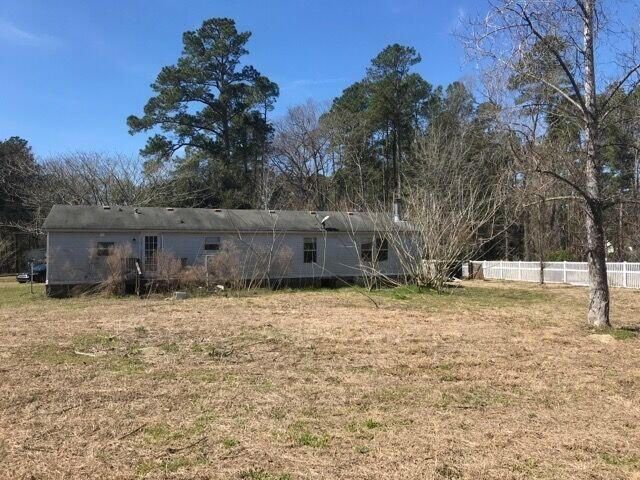 175 Autumn Run Rd, Saint George, SC 29477