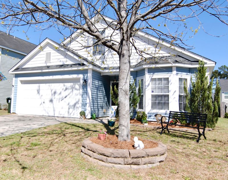 324 Bradley Bend Dr, Moncks Corner, SC 29461