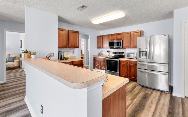 5121 Torrey Ln, Summerville, SC 29485