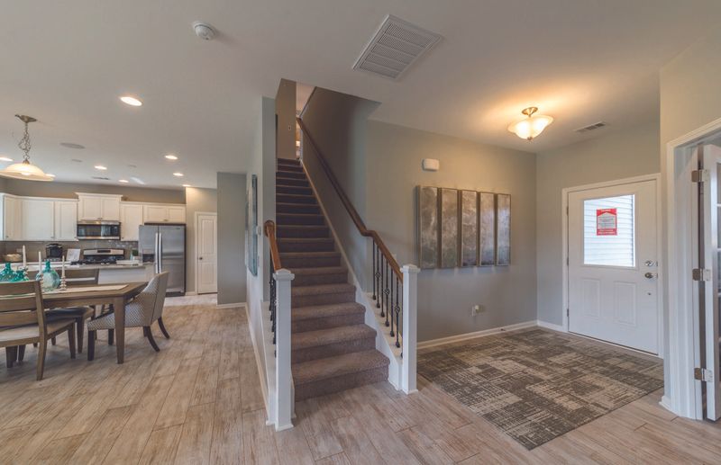 407 Ambrose Dr, Summerville, SC 29486