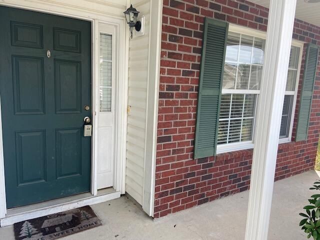127 Meadowvale Ln, Moncks Corner, SC 29461