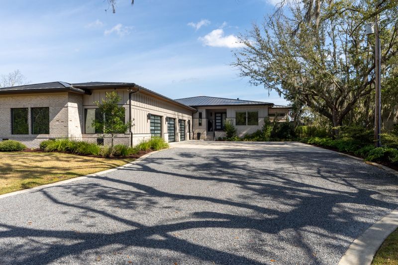 1035 River Rd, Johns Island, SC 29455