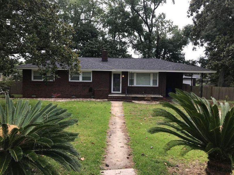 1901 Jessen Ave, North Charleston, SC 29406