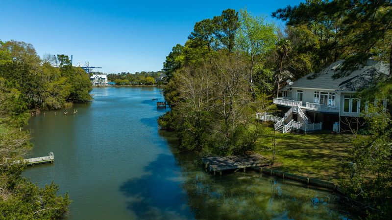 539 Sehoy Dr, Mount Pleasant, SC 29464