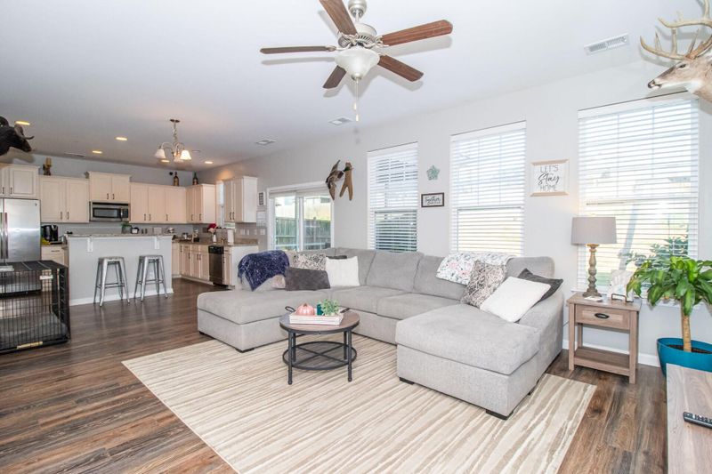 123 Marinella Dr, Goose Creek, SC 29445