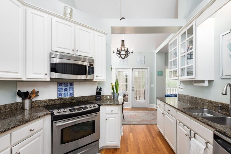 828 High Battery Cir, Mount Pleasant, SC 29464