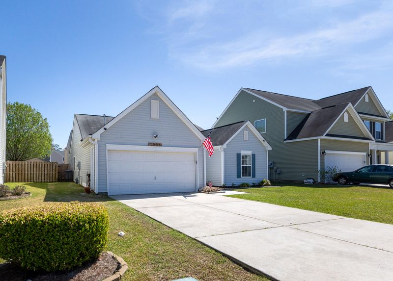 1006 Whitlow Blvd, Summerville, SC 29483