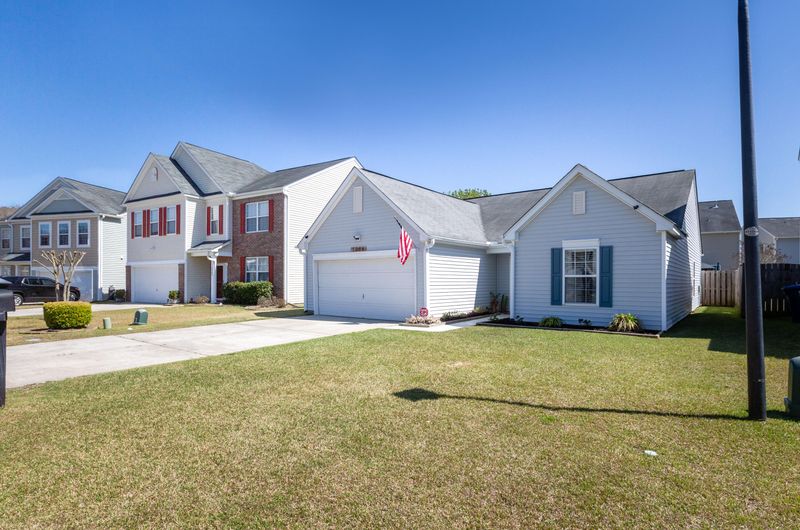 1006 Whitlow Blvd, Summerville, SC 29483