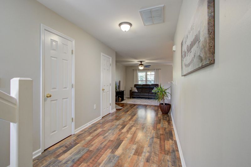 301 Pine Bluff Dr, Summerville, SC 29483