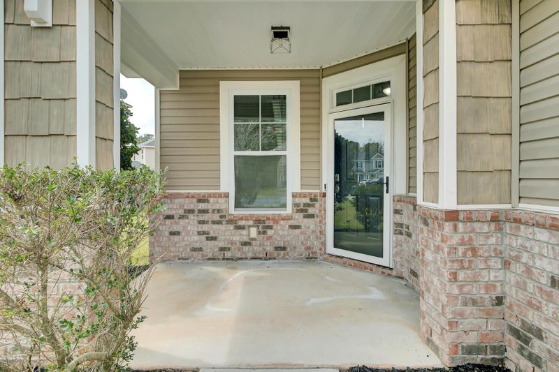 232 Oglethorpe Cir, Moncks Corner, SC 29461