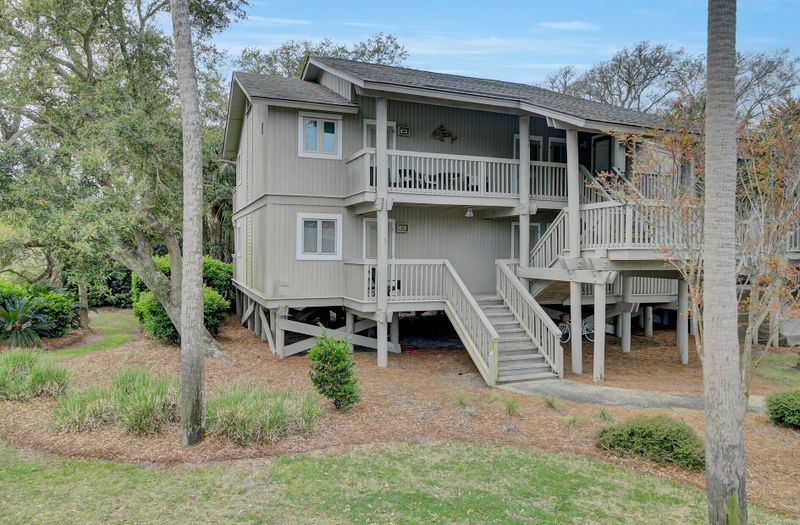 43 Lagoon Villas, Isle Of Palms, SC 29451