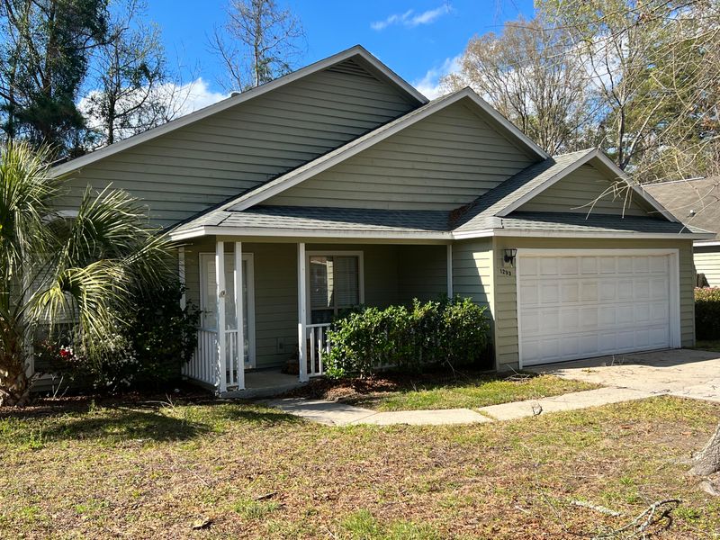 1293 Llewellyn Rd, Mount Pleasant, SC 29464