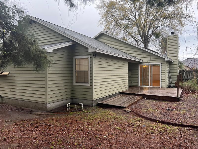 1293 Llewellyn Rd, Mount Pleasant, SC 29464