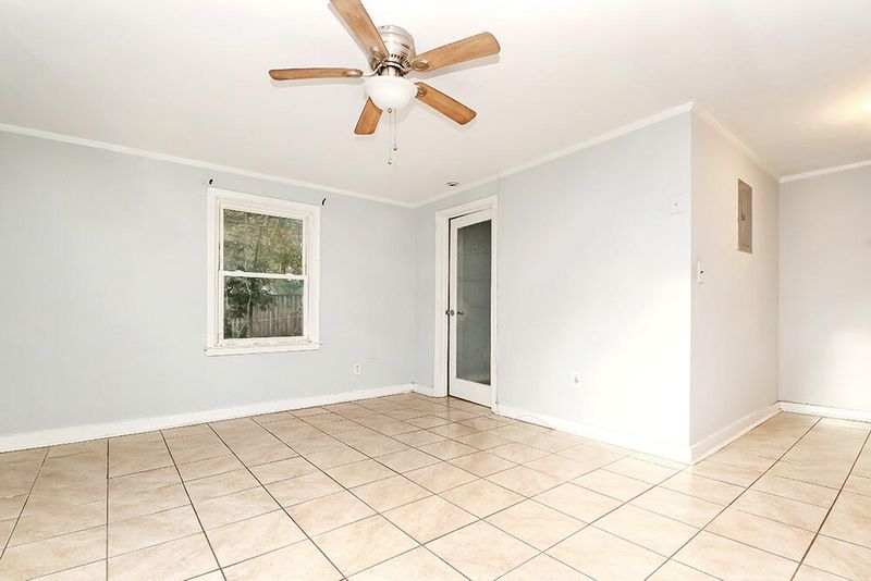 3709 Meeting Street Rd, Charleston, SC 29405