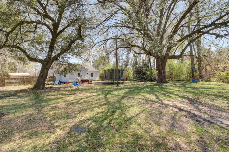 180 Hood St, Saint Stephen, SC 29479