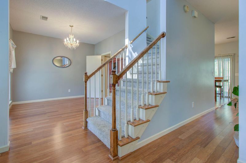 5400 Turgis Ct, North Charleston, SC 29420