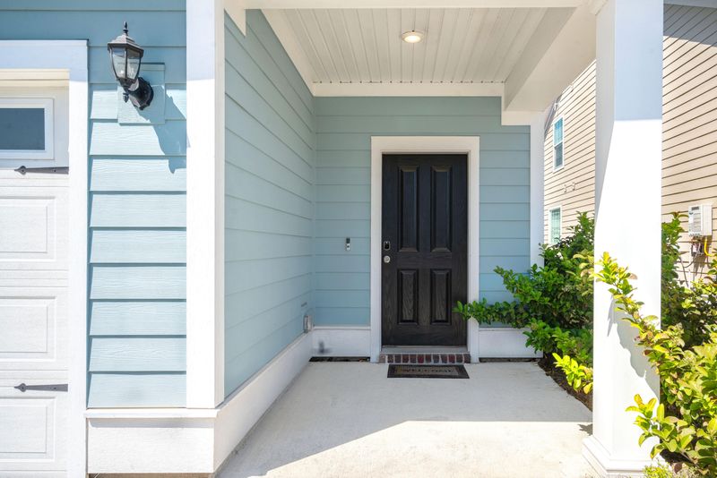 502 Alderly Dr, Moncks Corner, SC 29461