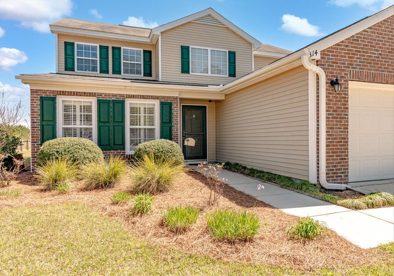 314 Deep River Rd, Summerville, SC 29486