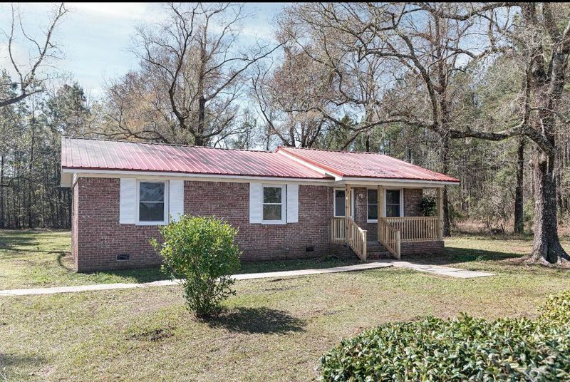 1135 Chicken Creek Rd, Jamestown, SC 29453
