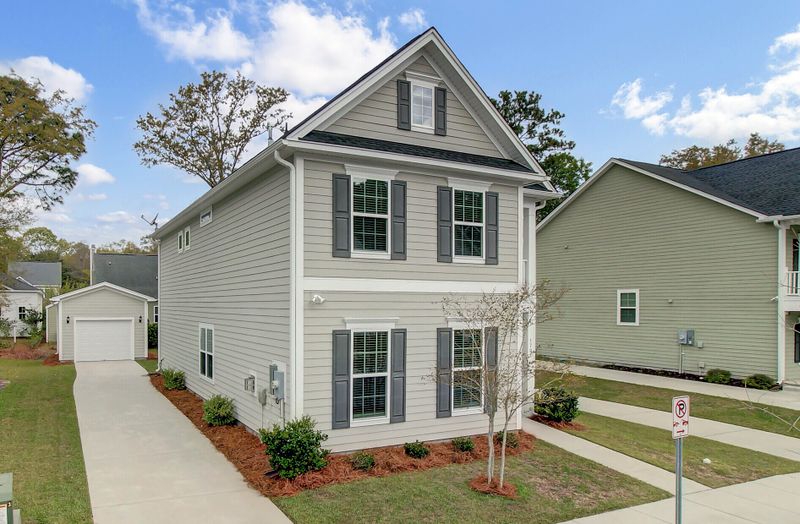 1707 Emmets Rd, Johns Island, SC 29455