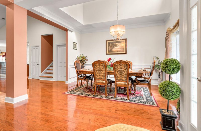 8523 Sentry Cir, North Charleston, SC 29420