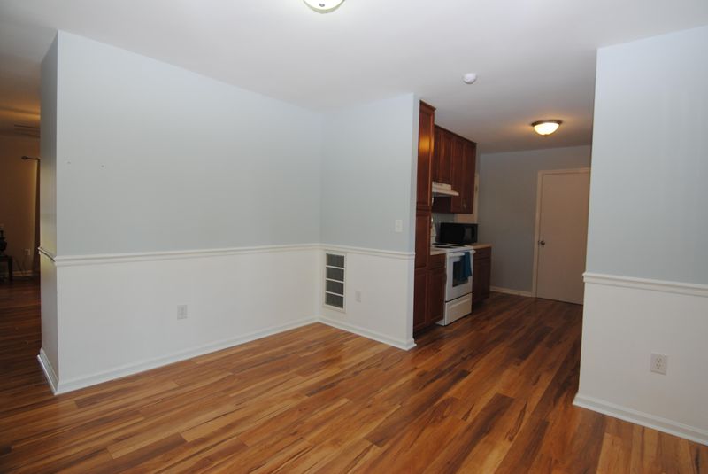 104 Carriage Ln, Summerville, SC 29483