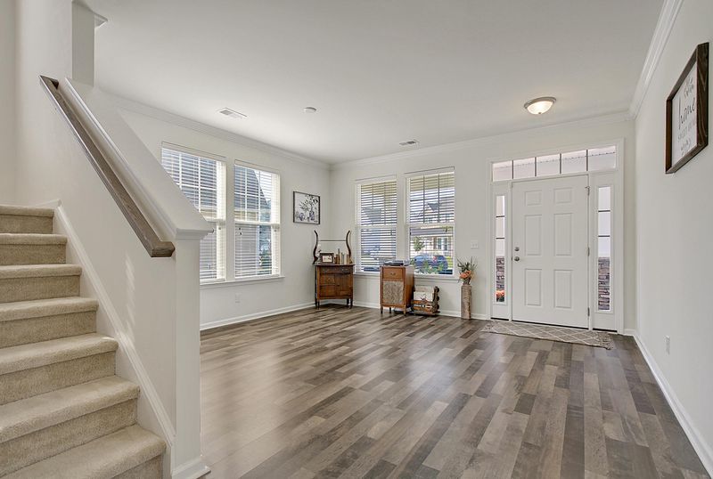 437 Stonefield Cir, Moncks Corner, SC 29461