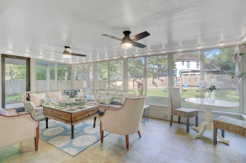 18 Paddlecreek Ave, Charleston, SC 29412
