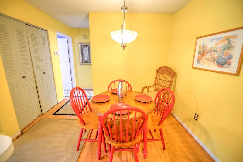 2011 Highway 17n #1300k, Mount Pleasant, SC 29466