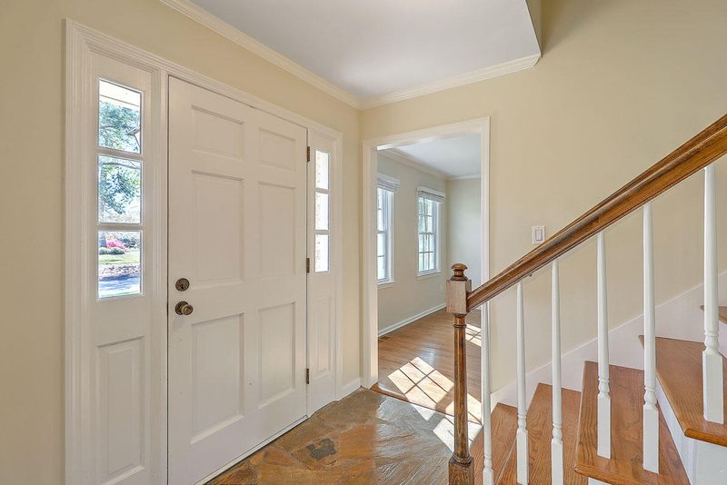 1 Brigadier Dr, Charleston, SC 29407