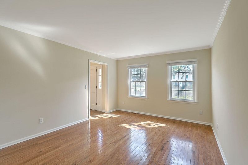 1 Brigadier Dr, Charleston, SC 29407
