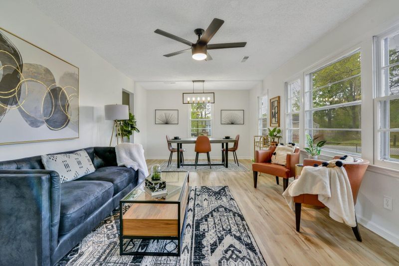 24 Stratton Dr, Charleston, SC 29420