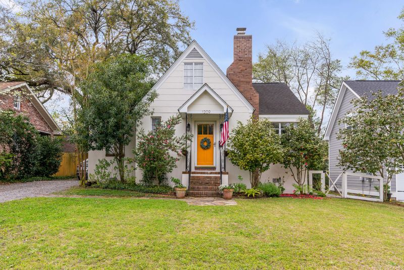 1209 Buist Ave, North Charleston, SC 29405