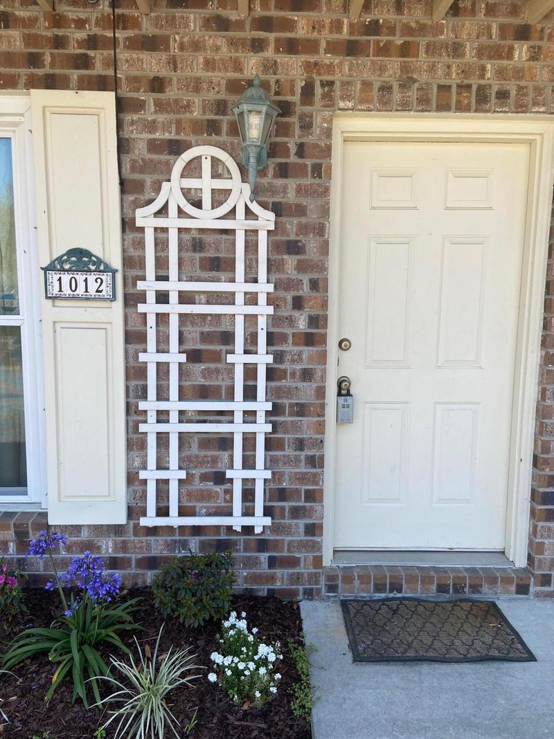 1012 Monticello Dr #2-B, James Island, SC 29412