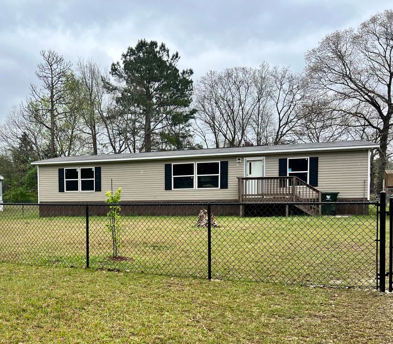 311 E Poplar Branch Dr, Moncks Corner, SC 29461