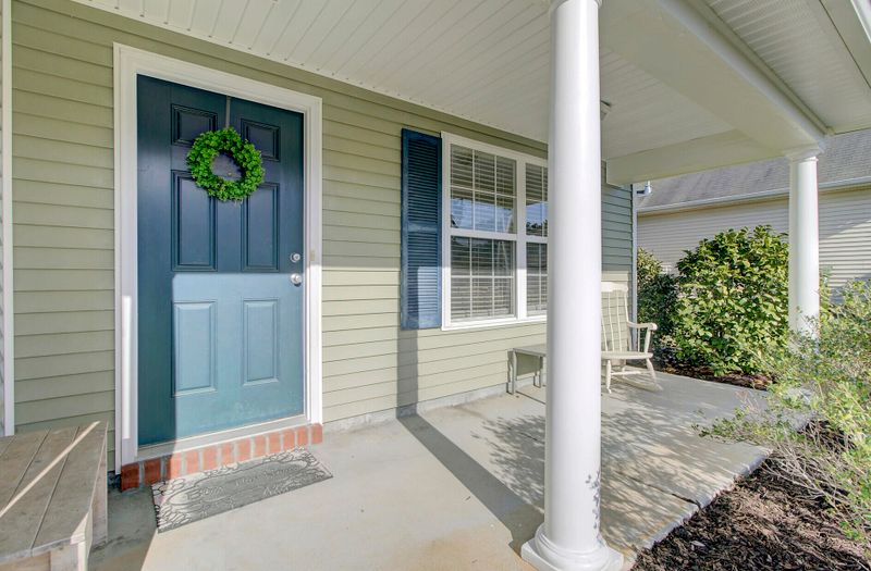 213 Market Hall St, Moncks Corner, SC 29461