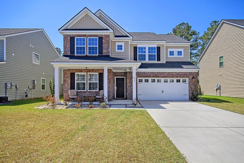 235 Firewheel Ct, Summerville, SC 29486