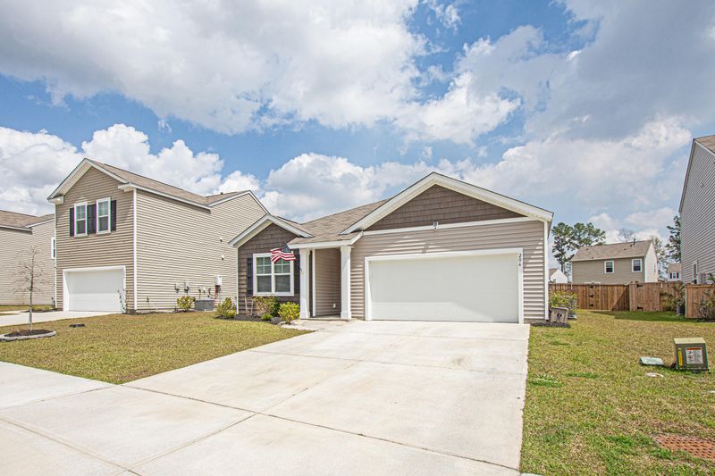 206 Rubles Ln, Moncks Corner, SC 29461