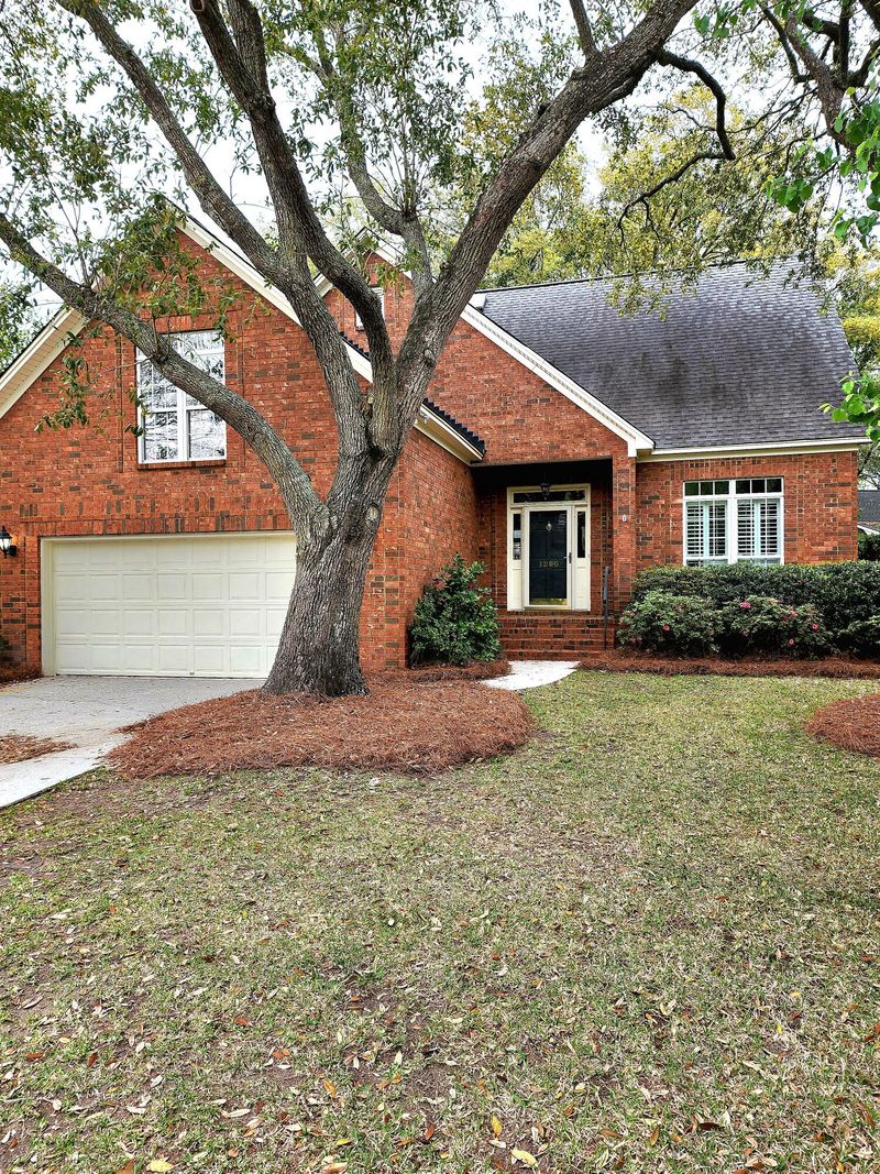 1296 Deep Water Dr, Mount Pleasant, SC 29464
