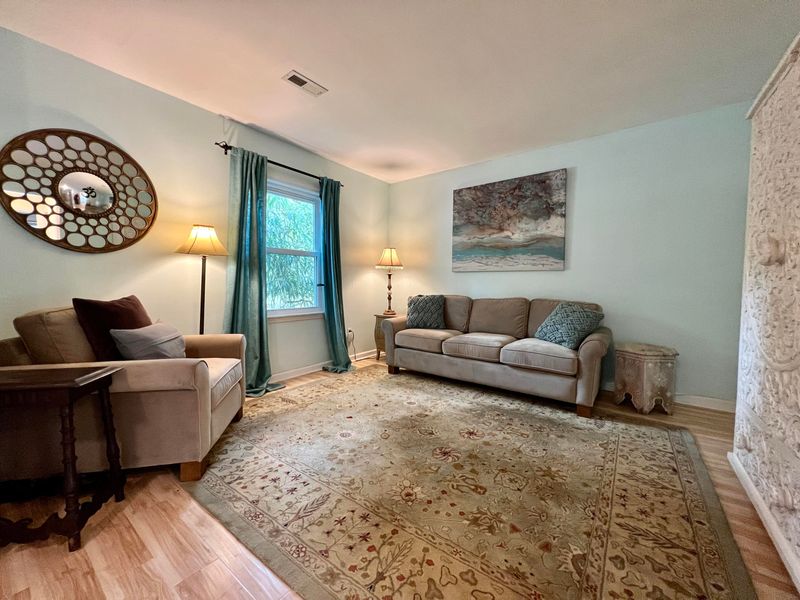 1768 Skinner Ave, Charleston, SC 29407
