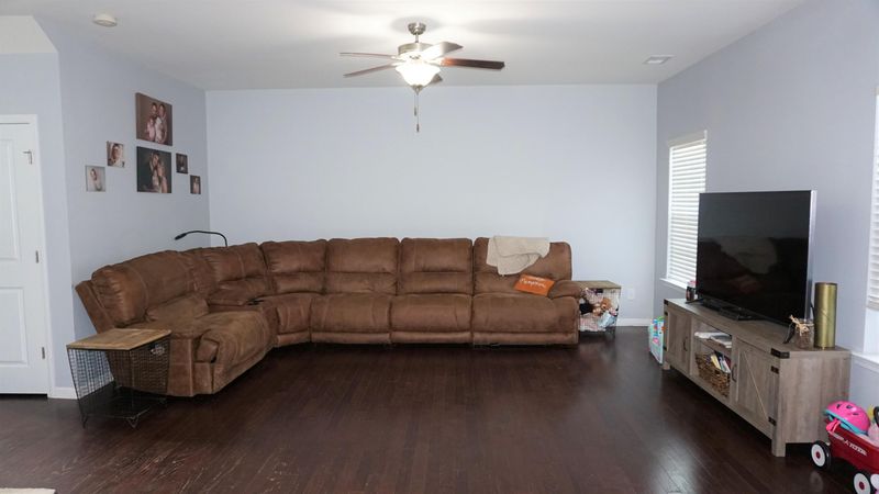 2021 Hunters Bend Trl, Ladson, SC 29456