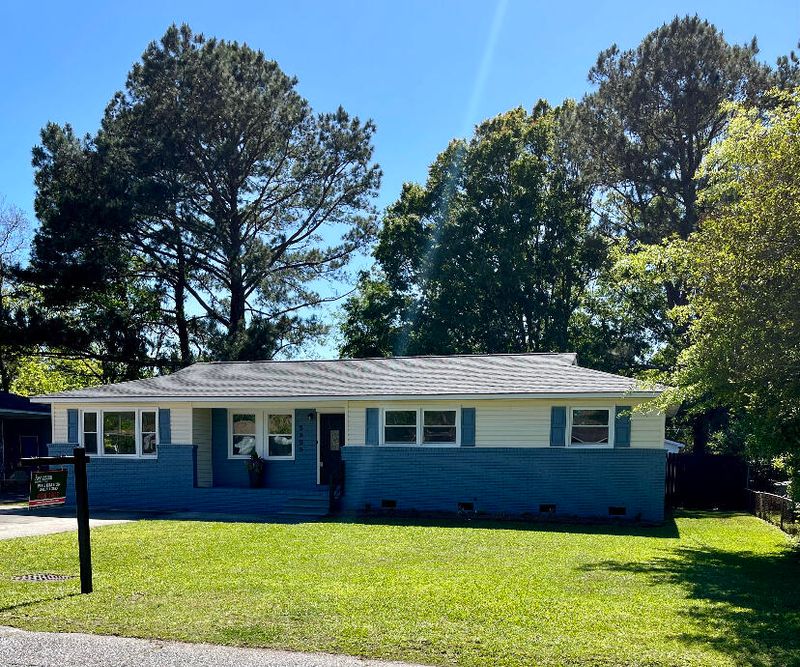 5305 Alvie St, North Charleston, SC 29418